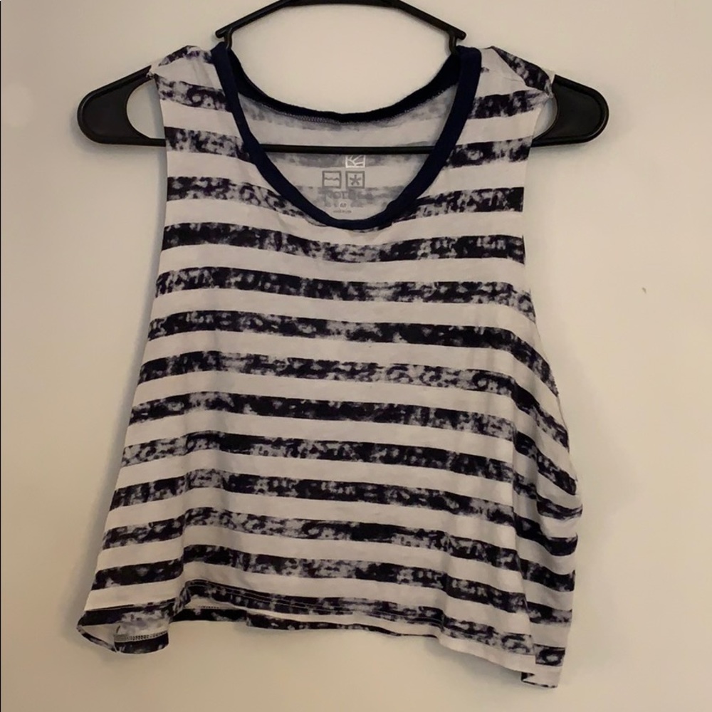 Nollie Navy Women’s Crop Top Size M